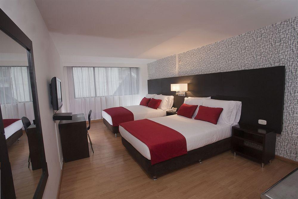Hotel L'Etoile Javeriana Bogotá Zewnętrze zdjęcie