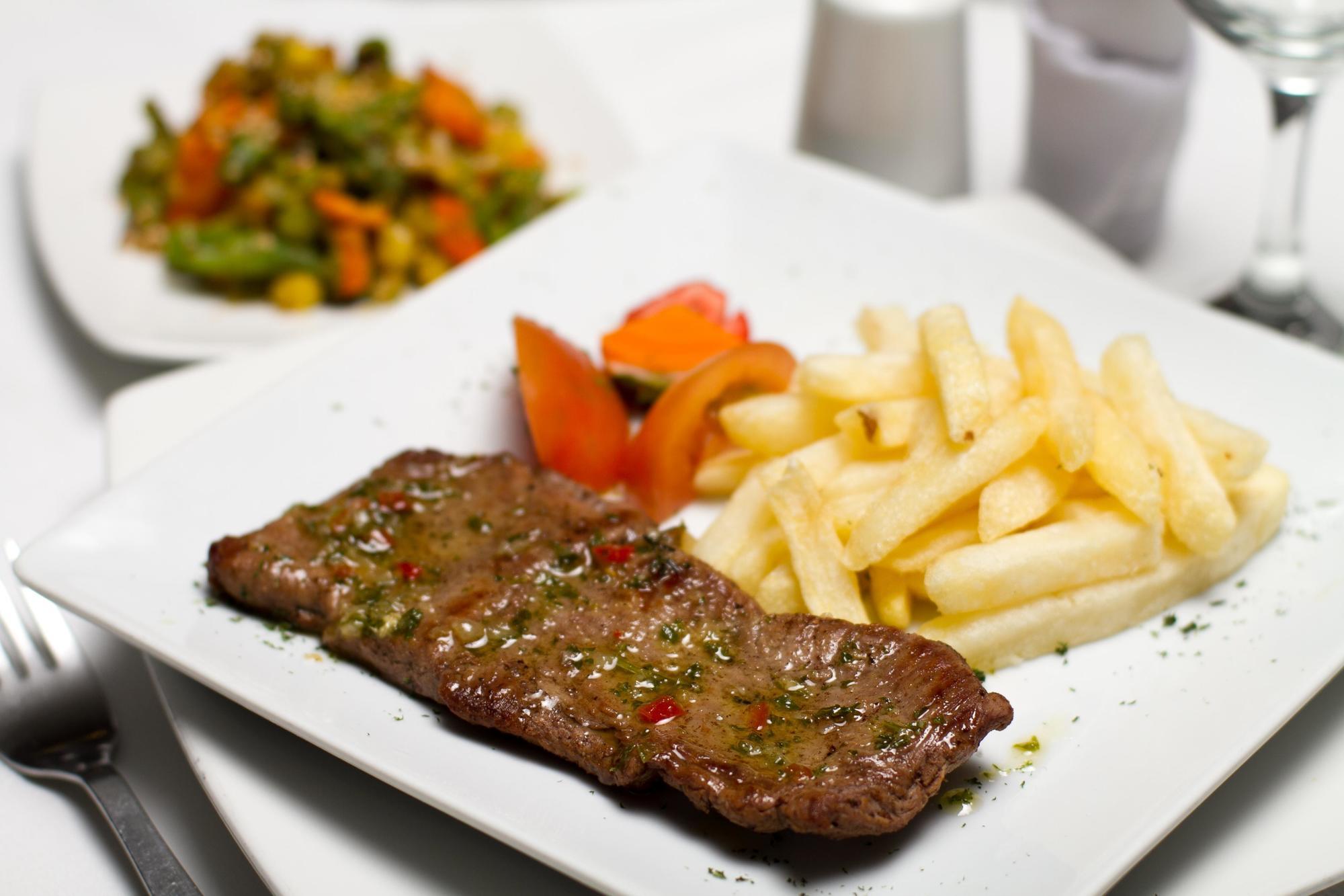 Hotel L'Etoile Javeriana Bogotá Zewnętrze zdjęcie