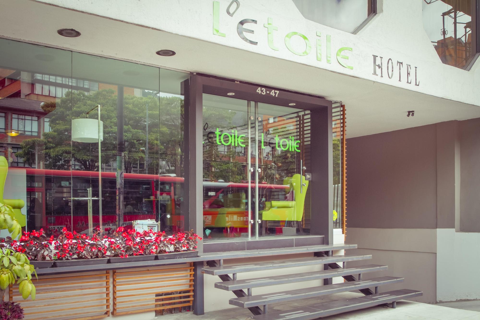 Hotel L'Etoile Javeriana Bogotá Zewnętrze zdjęcie