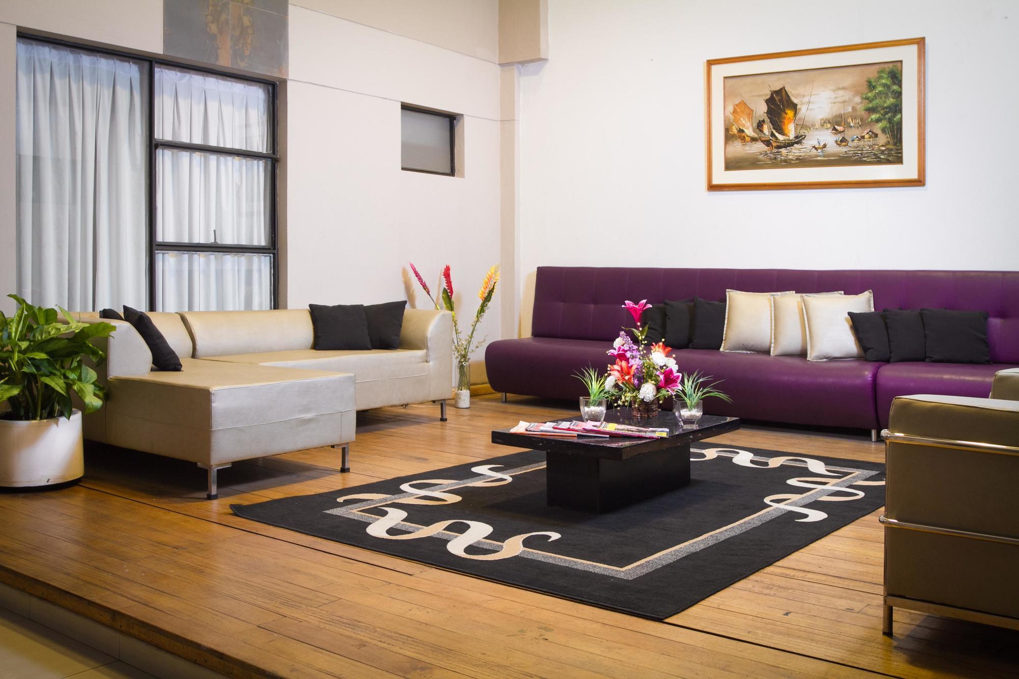 Hotel L'Etoile Javeriana Bogotá Zewnętrze zdjęcie