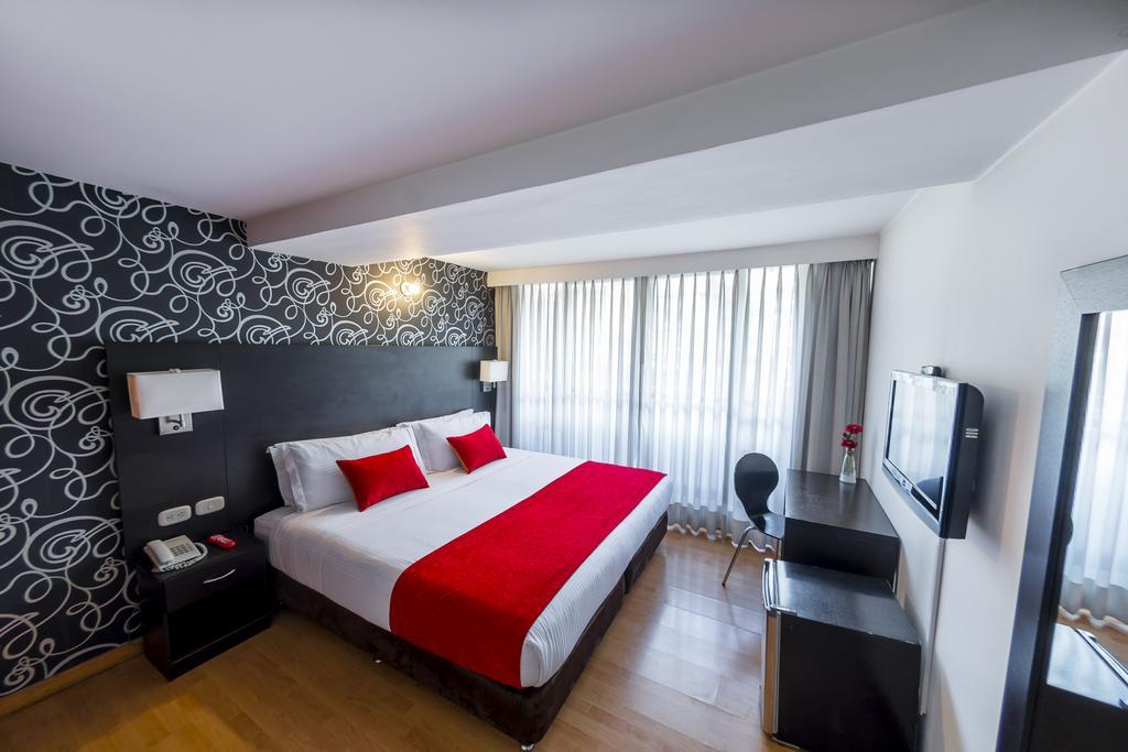 Hotel L'Etoile Javeriana Bogotá Zewnętrze zdjęcie