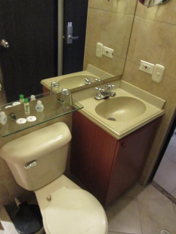 Hotel L'Etoile Javeriana Bogotá Zewnętrze zdjęcie